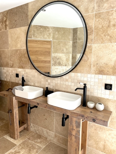 salle de bain du sud travertin decoration aurelie champion